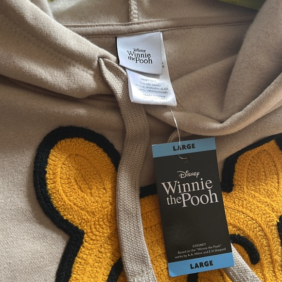 Disney Winnie the Pooh Hoodie NEW - Picture 3 of 3